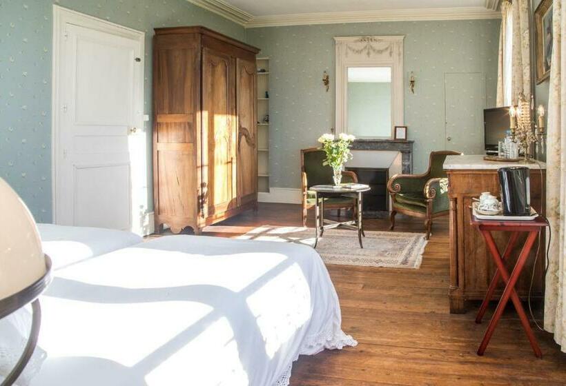 Номер Стандарт, Chambres D'hotes Château De La Puisaye