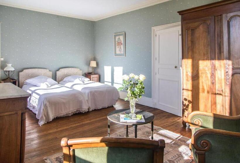 Номер Стандарт, Chambres D'hotes Château De La Puisaye
