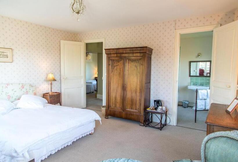 家庭套房, Chambres D'hotes Château De La Puisaye