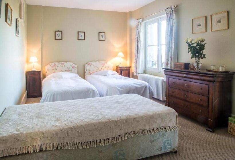 家庭套房, Chambres D'hotes Château De La Puisaye