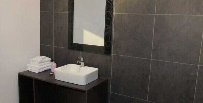 标准间, Chateau De Bonnevaux