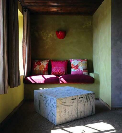 Номер Стандарт, La Magnanerie De Seillans