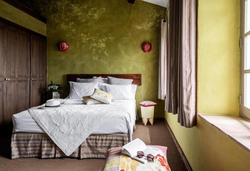 Номер Стандарт, La Magnanerie De Seillans