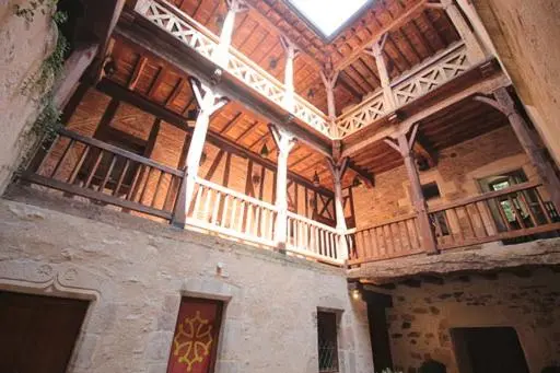 デラックススイート, La Maison Bakéa