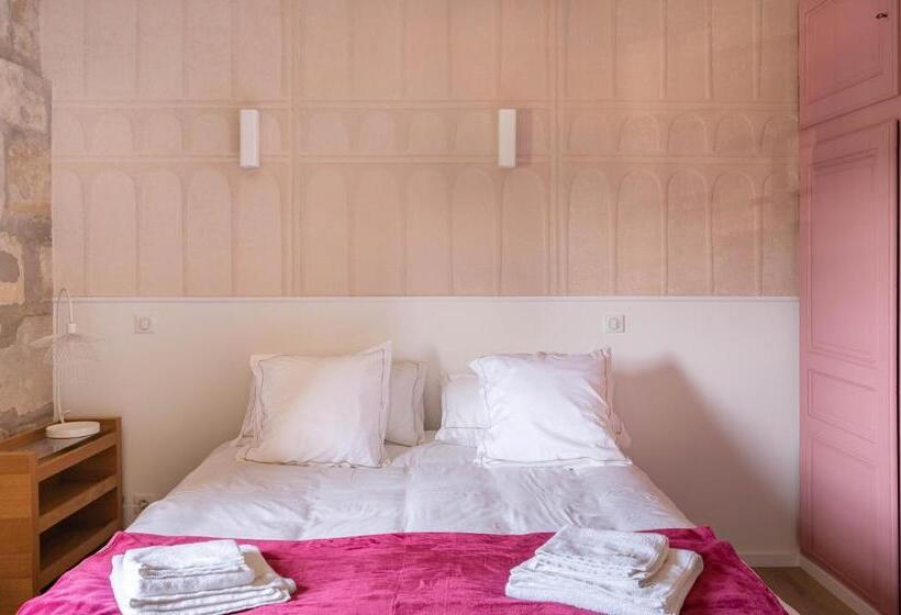 오두막, La Maison Forte