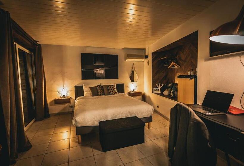Номер Стандарт Панорамный Вид, La Villa Du Rhône
