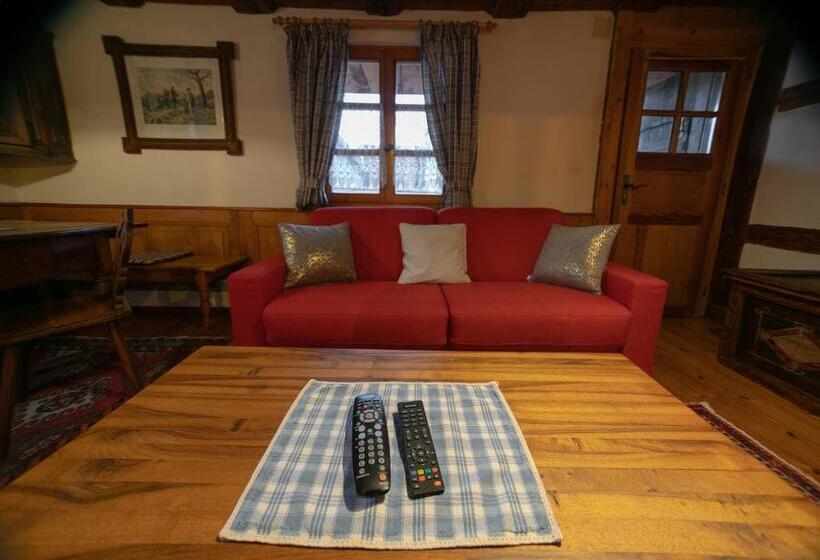 סטודיו סטנדרט עם מרפסת, Le Gambrinus Restaurant Et Chambres D Hôtes