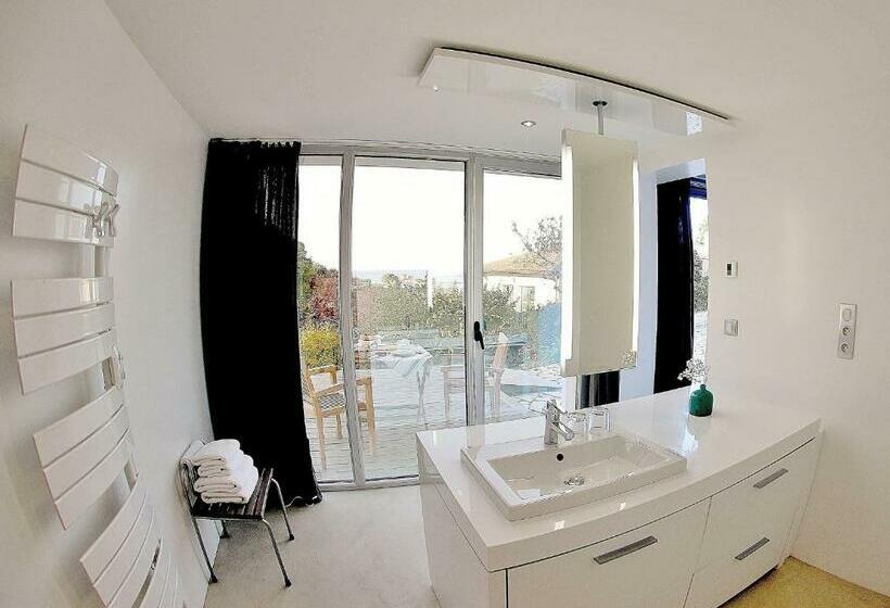 חדר דלוקס נוף לים, Les Digues Vauban