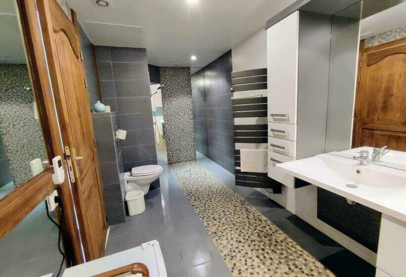 חדר סטנדרט, Les Digues Vauban