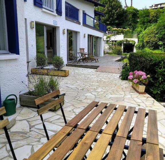 חדר סטנדרט, Les Digues Vauban