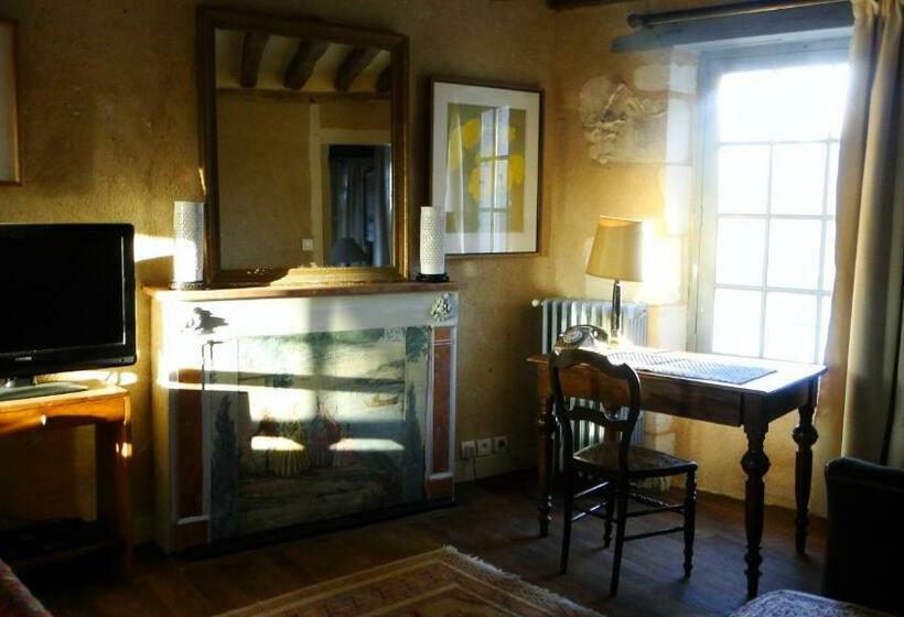 Family Suite, Les Douves