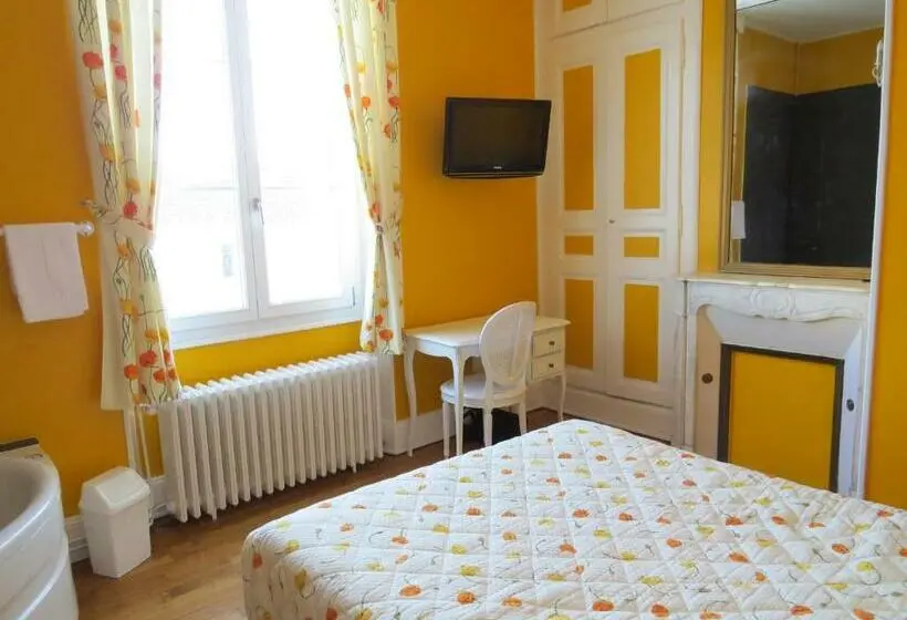 Standard-huone Allasnäkymä, Manoir François 1er
