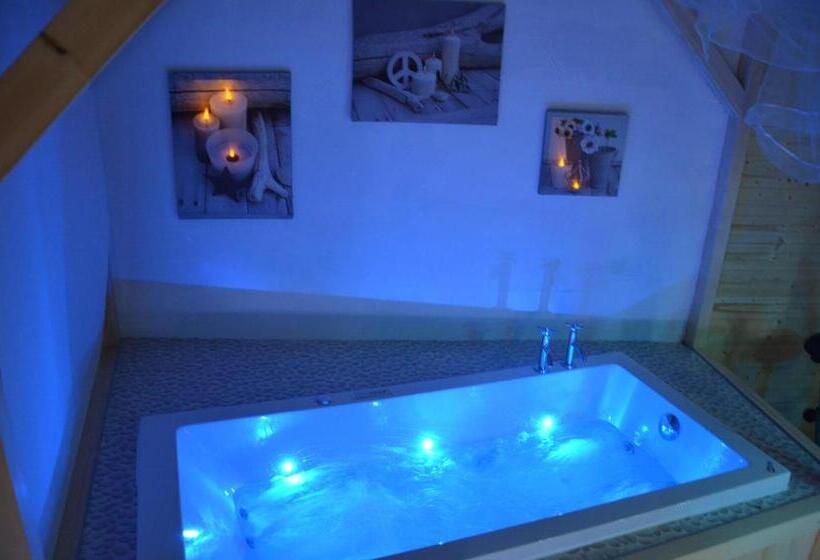 Люкс, Relais Mont Jura Adults Only