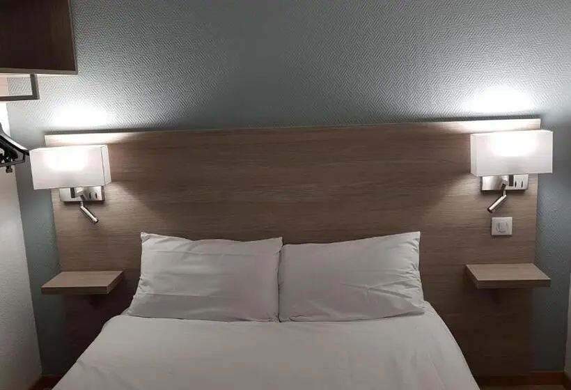Standard Neljän Hengen Huone, Brit Hotel Clermont Lʼhérault