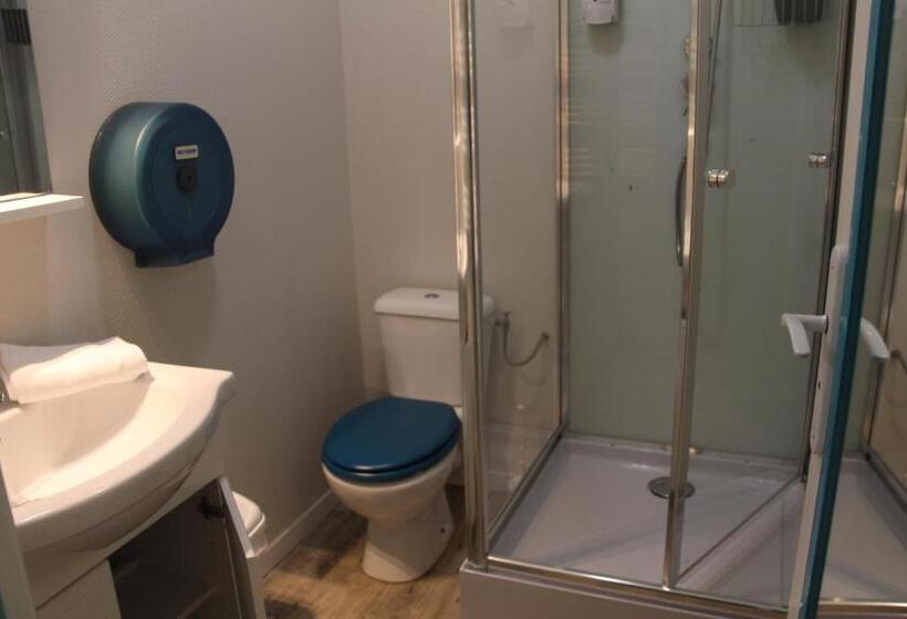 标准间, Au Petit Bonheur