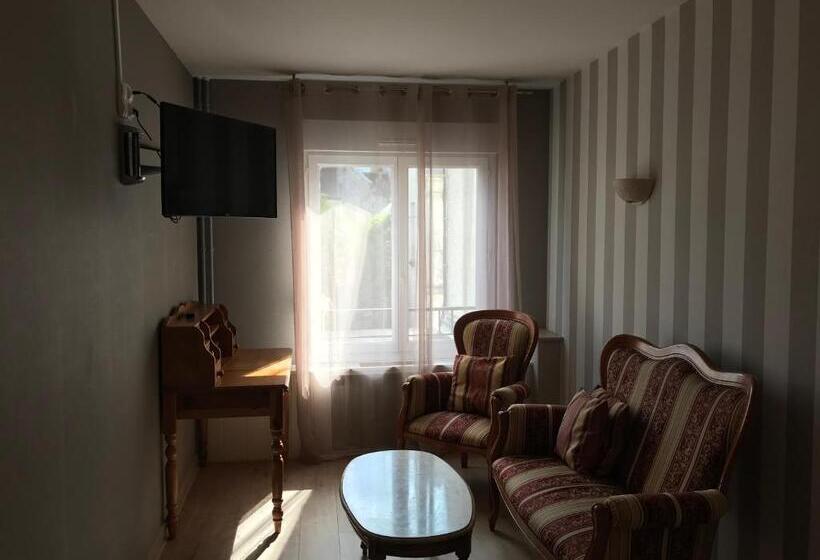 스탠다드 룸, Du Centre   Restaurant Le P Tit Gourmet