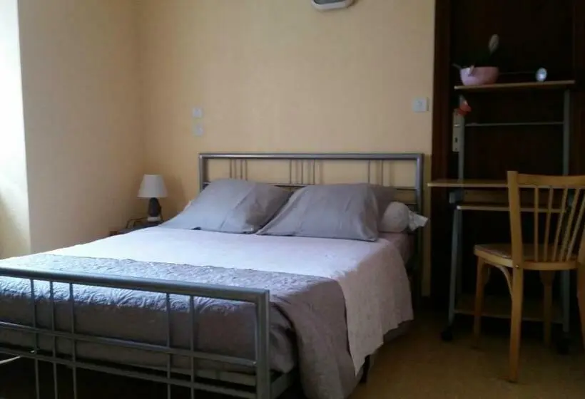 Standard-huone, Hôtel Des Touristes