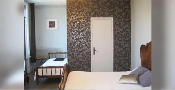 Standard Kolmen Hengen Huone, L Hôtel L Astrée