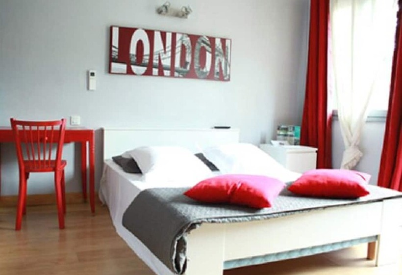 غرفة قياسية, L Horloge Gourmande