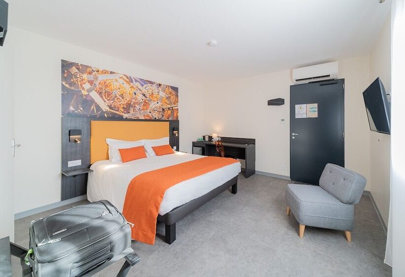 חדר סטנדרט, L Horloge Gourmande