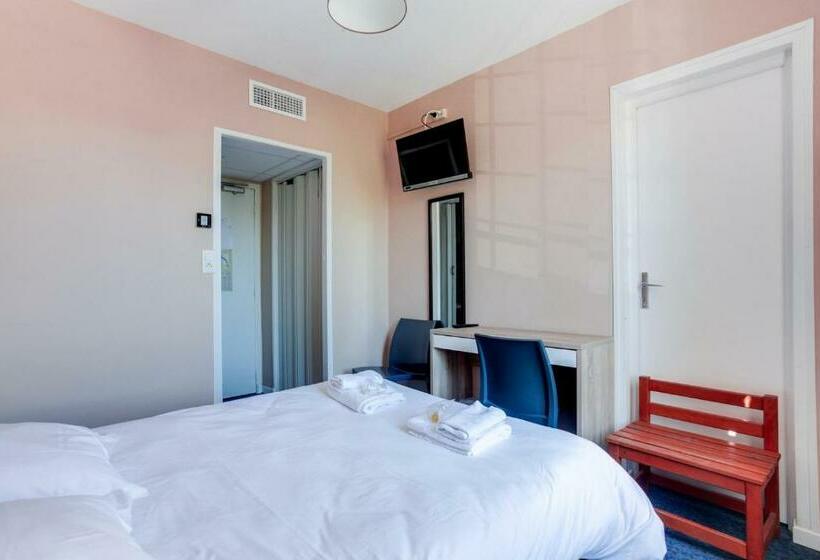 스탠다드 룸, Hôtel Restaurant Le Blueberry