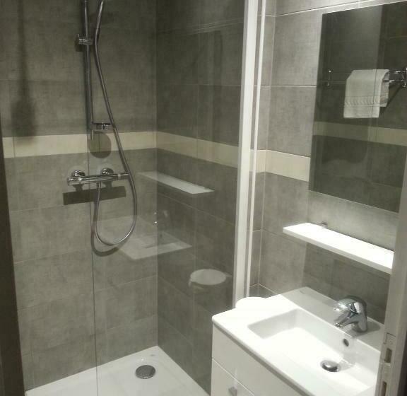 스탠다드 룸, Hôtel Restaurant Le Blueberry