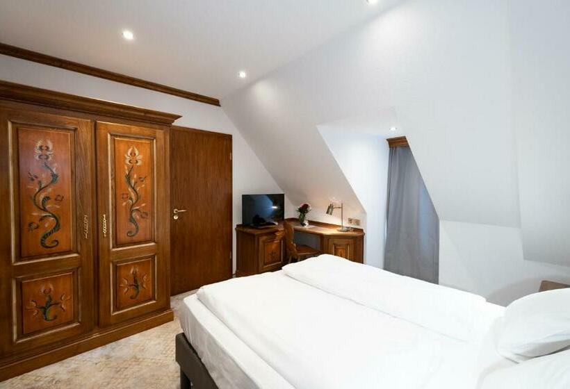 Habitació Estàndard, La Couronne à Wissembourg
