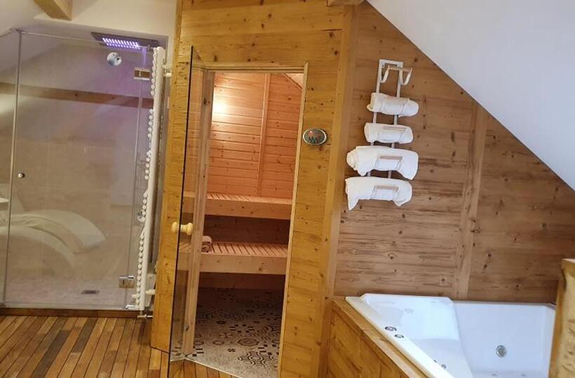 듀플렉스 스위트, La Couronne à Wissembourg