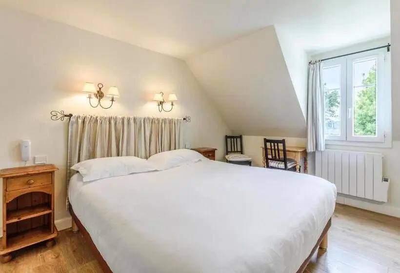 スーペリアールーム, Le Clos Fleuri