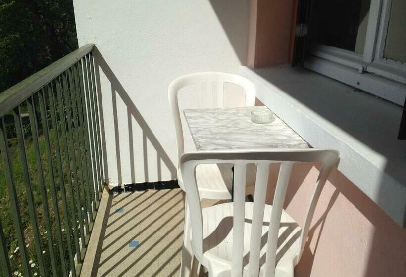 استودیوی استاندارد, Les Chambres Et Studios Camping Parc De Paletès