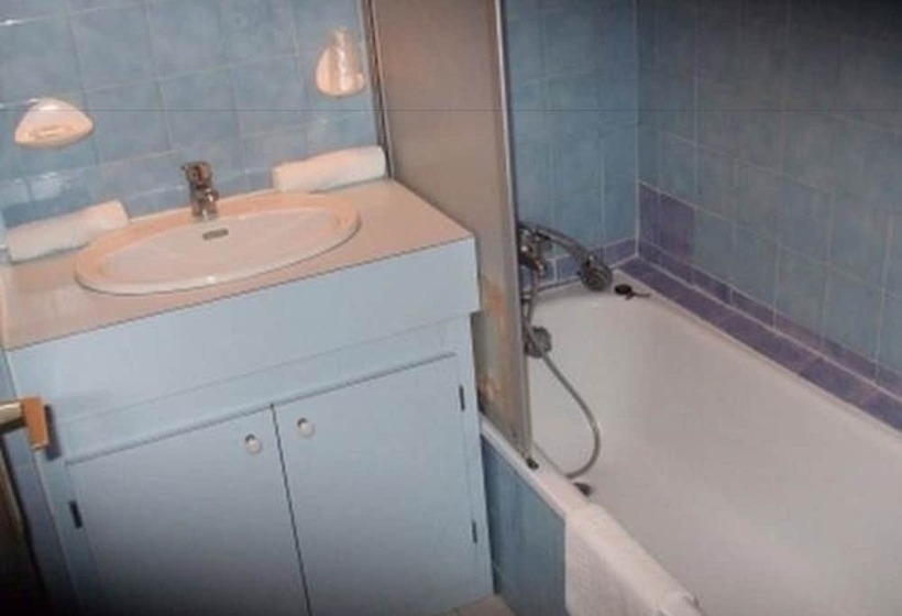 标准间, Restaurant Logis De La Rose