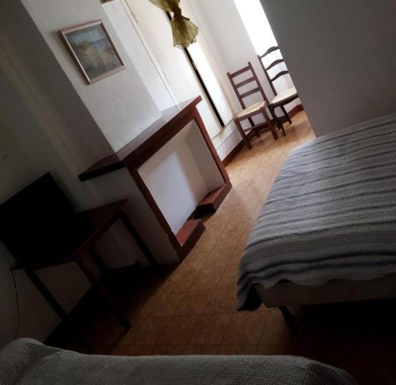 스탠다드 트리플 룸, Restaurant Logis De La Rose