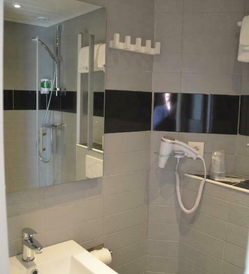 غرفة قياسية, Maison Richet