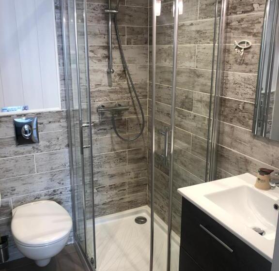 غرفة قياسية متصلة, Maison Richet