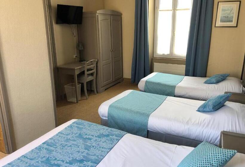 غرفة قياسية رباعية, Maison Richet