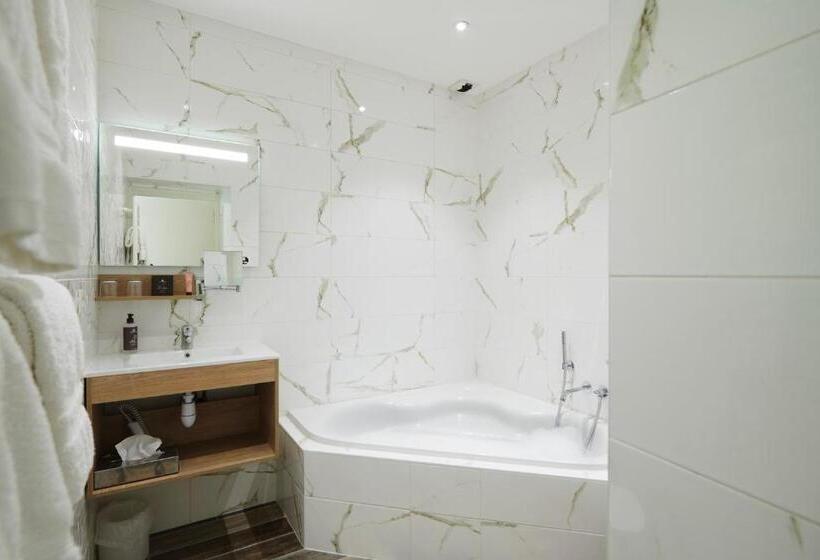 غرفة سوبيريور, Pont Du Chalon Hôtel And Restaurant