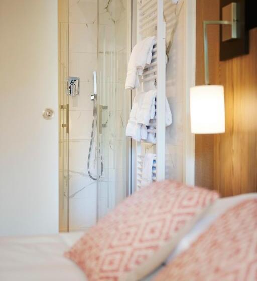 غرفة سوبيريور, Pont Du Chalon Hôtel And Restaurant