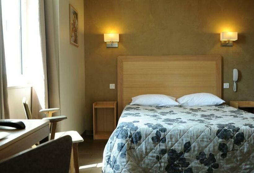 高级大房间, Restaurant Txistulari