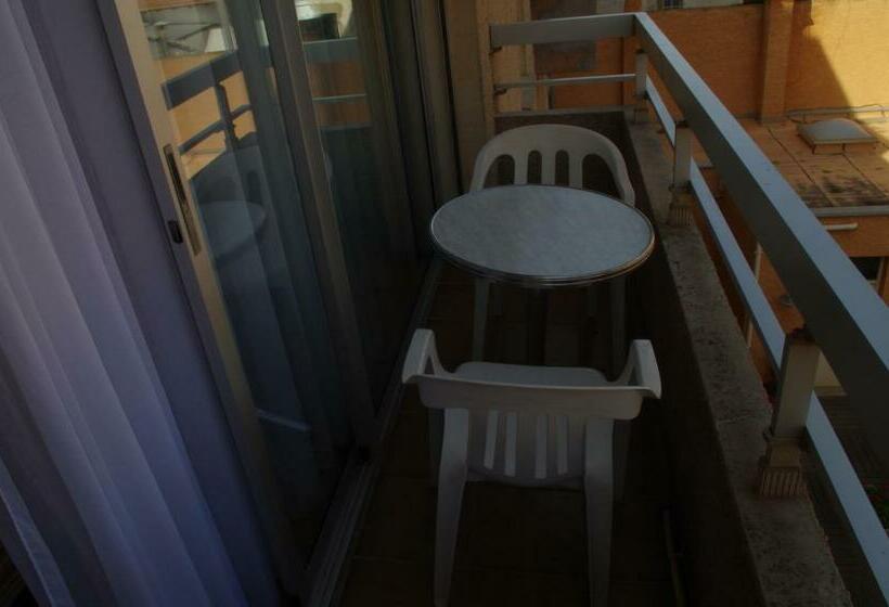 סטודיו סטנדרט עם מרפסת, Résidence Créole