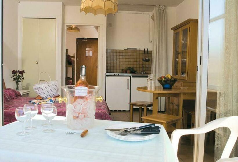 סטודיו סטנדרט עם מרפסת, Résidence Créole