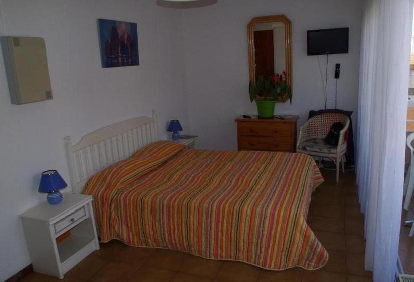 סטודיו סטנדרטי נוף לגינה, Résidence Créole