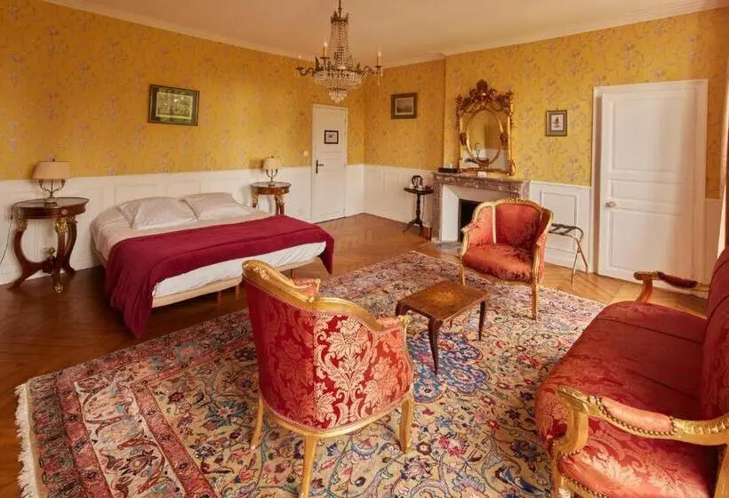 デラックススイート, Logis Hôtel & Restaurant Chateau De La Marjolaine