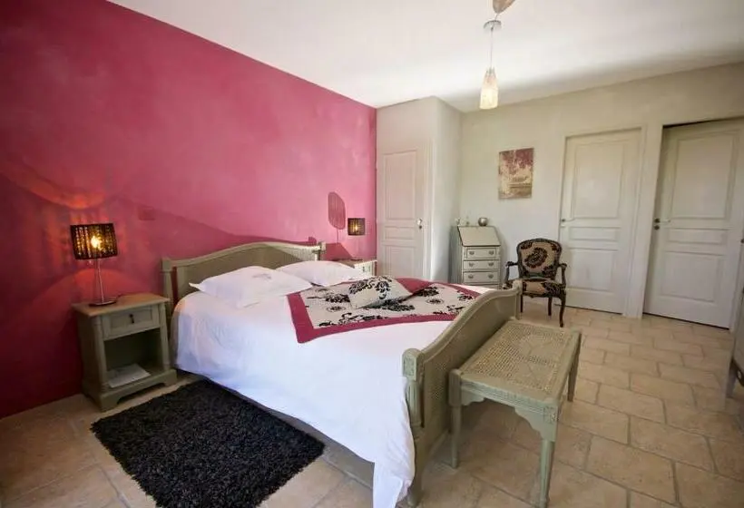 Standard-huone, Entre Vignes Et Châteaux