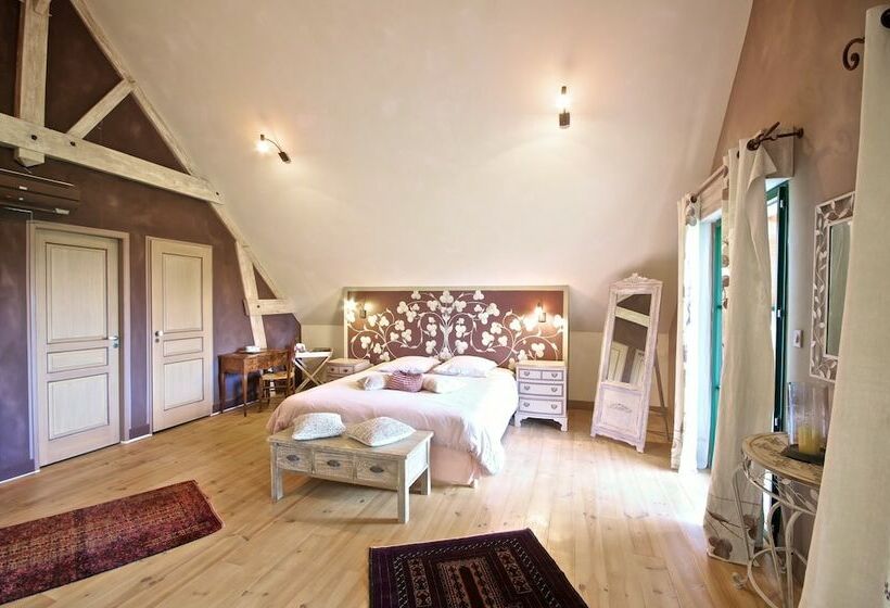 جناح, Entre Vignes Et Châteaux