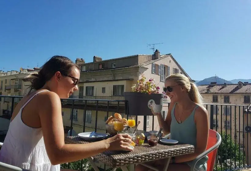Standard-huone Terassi, Hôtel U Passa Tempu