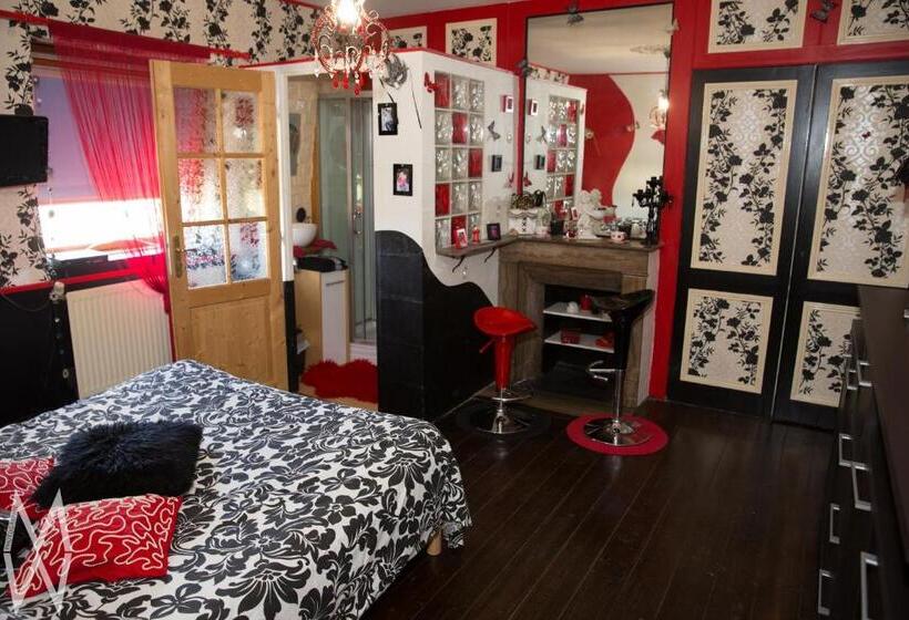 スタンダードルーム, La Forge