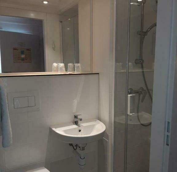 غرفة قياسية فردية, Fasthotel Albertville