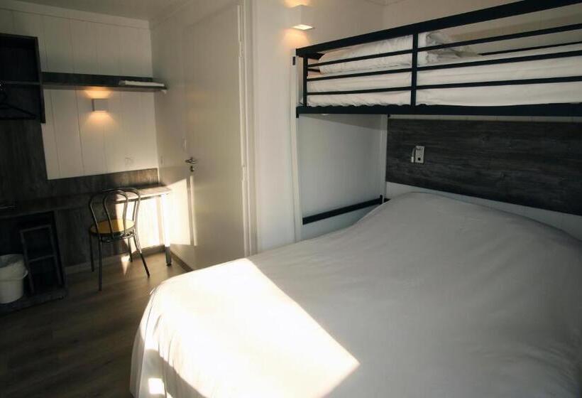 غرفة قياسية ثلاثية, Fasthotel Albertville