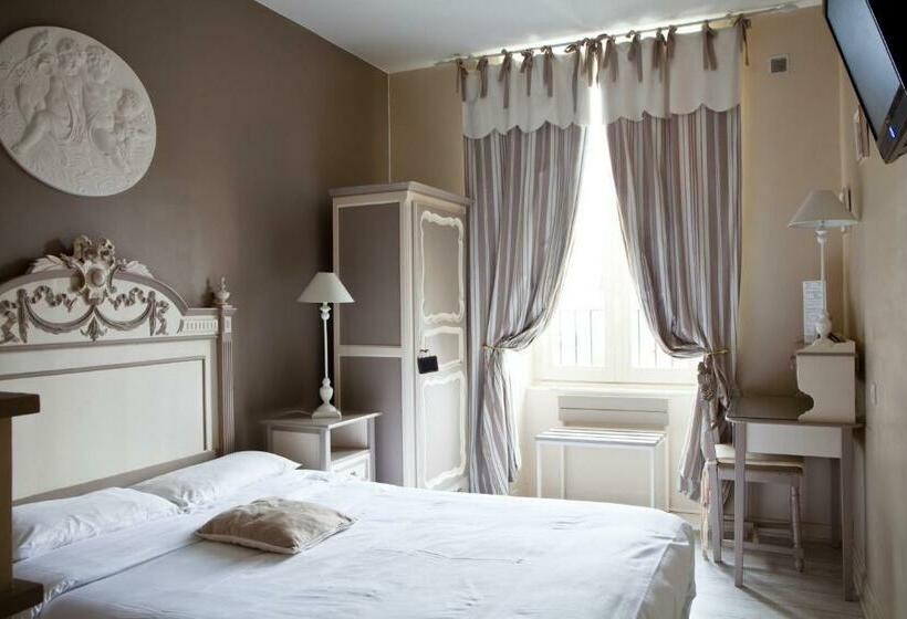 스탠다드 룸, Abat Jour