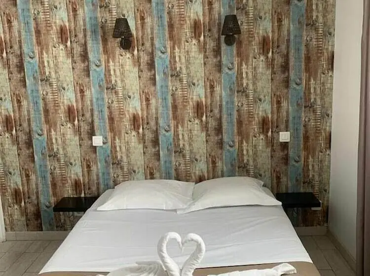 Economy-huone, Auberge Des Toques